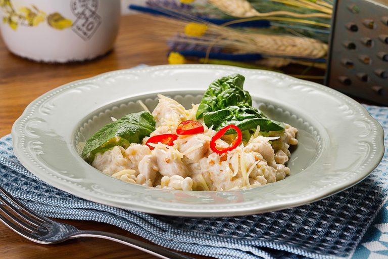 de ce casca puii de gaina